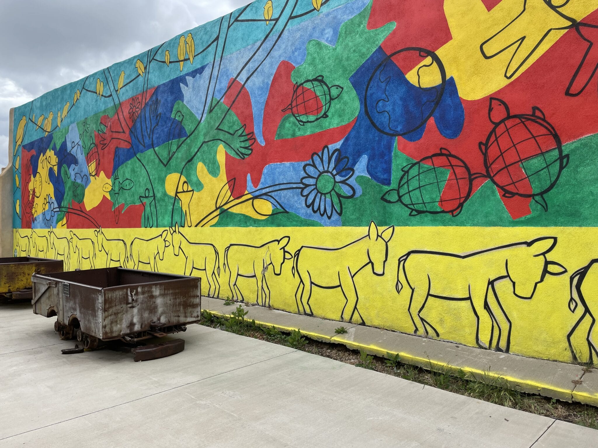 image of mural in walsenburg