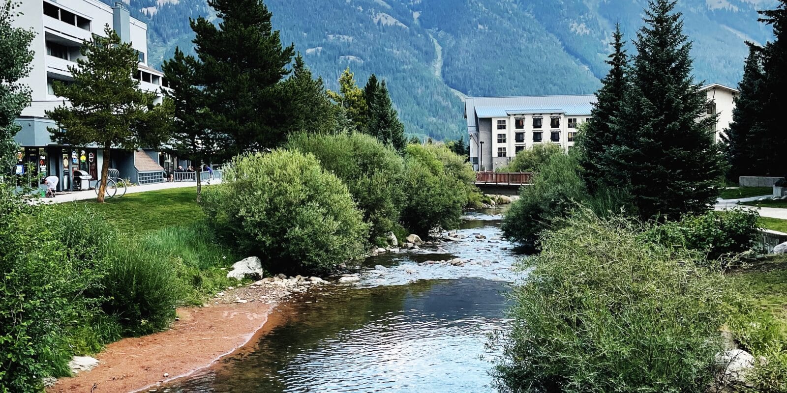 image of scenic copper mountain