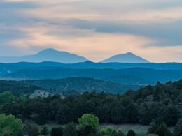 image of spanish peaks