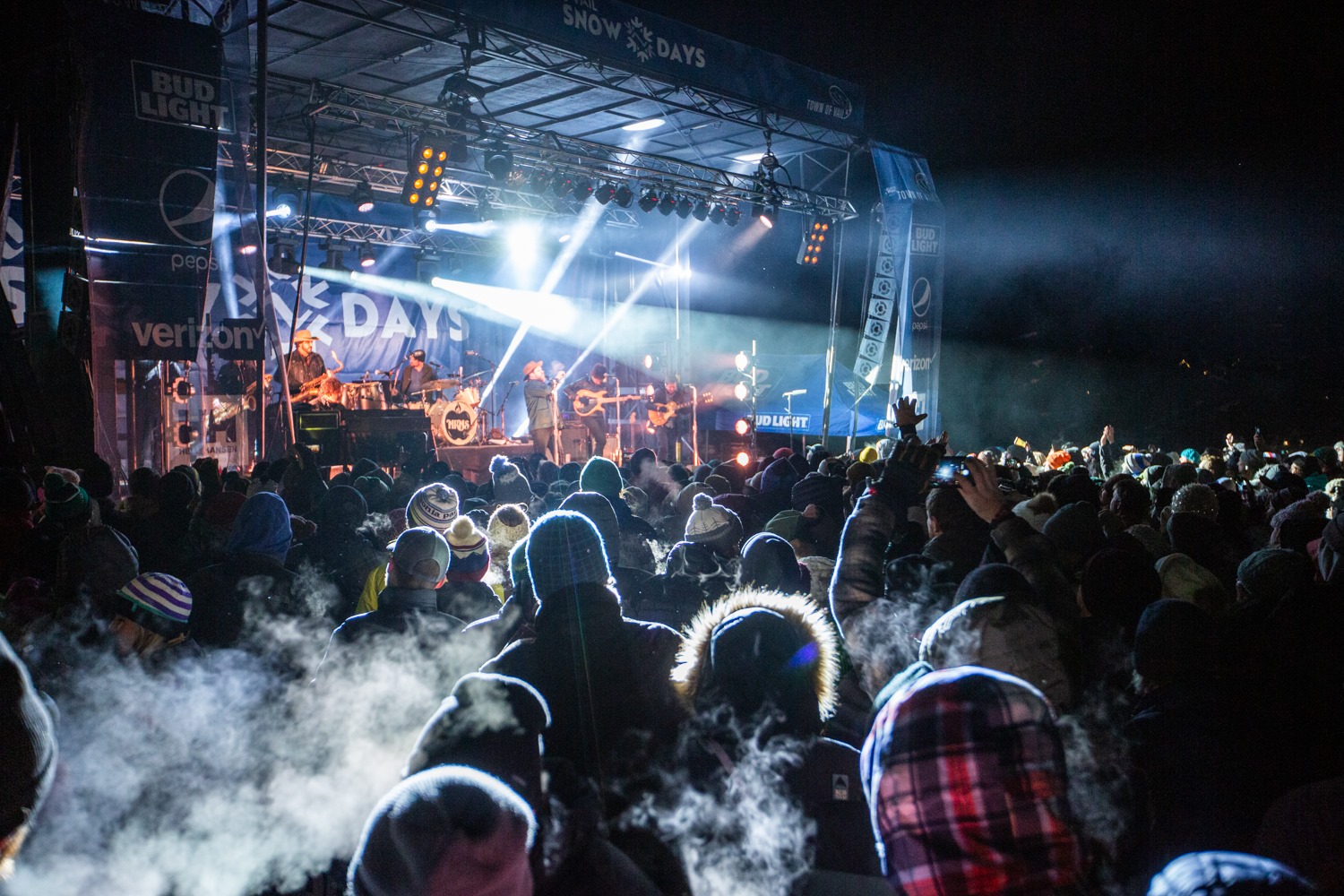 Image of people at the stage at Vail Snow Days in Colorado