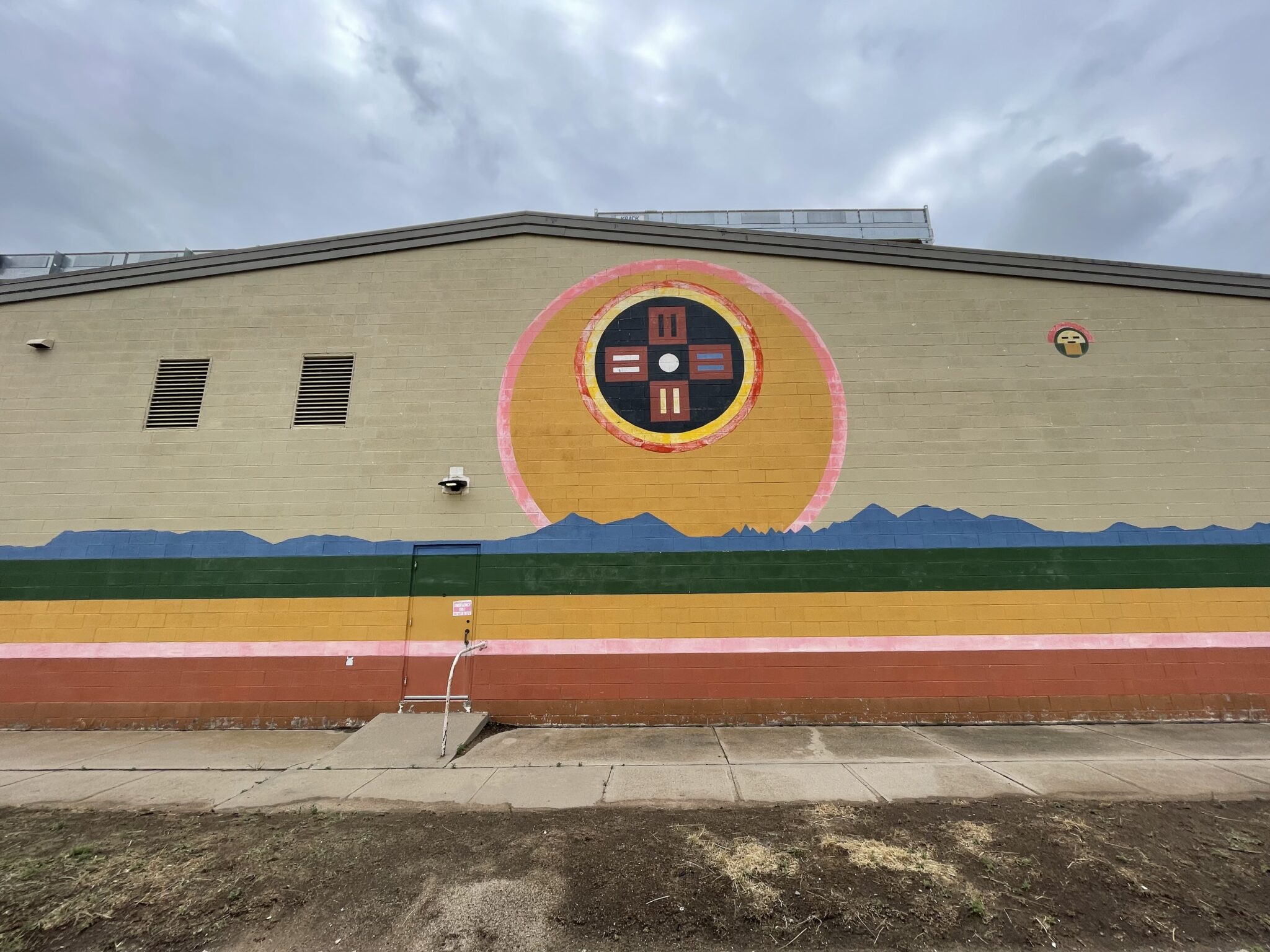 image of mural in walsenburg, spanish peaks