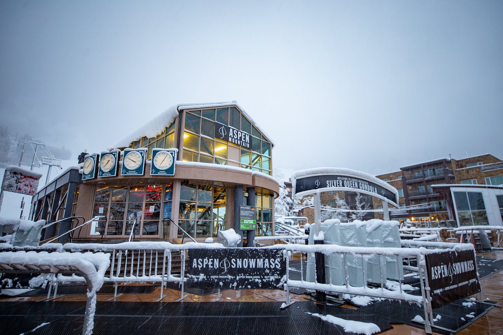 Image of the Silver Queen Gondola at the base in Aspen, Colorado