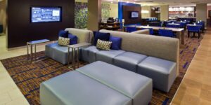 courtyard inn by marriott louisville