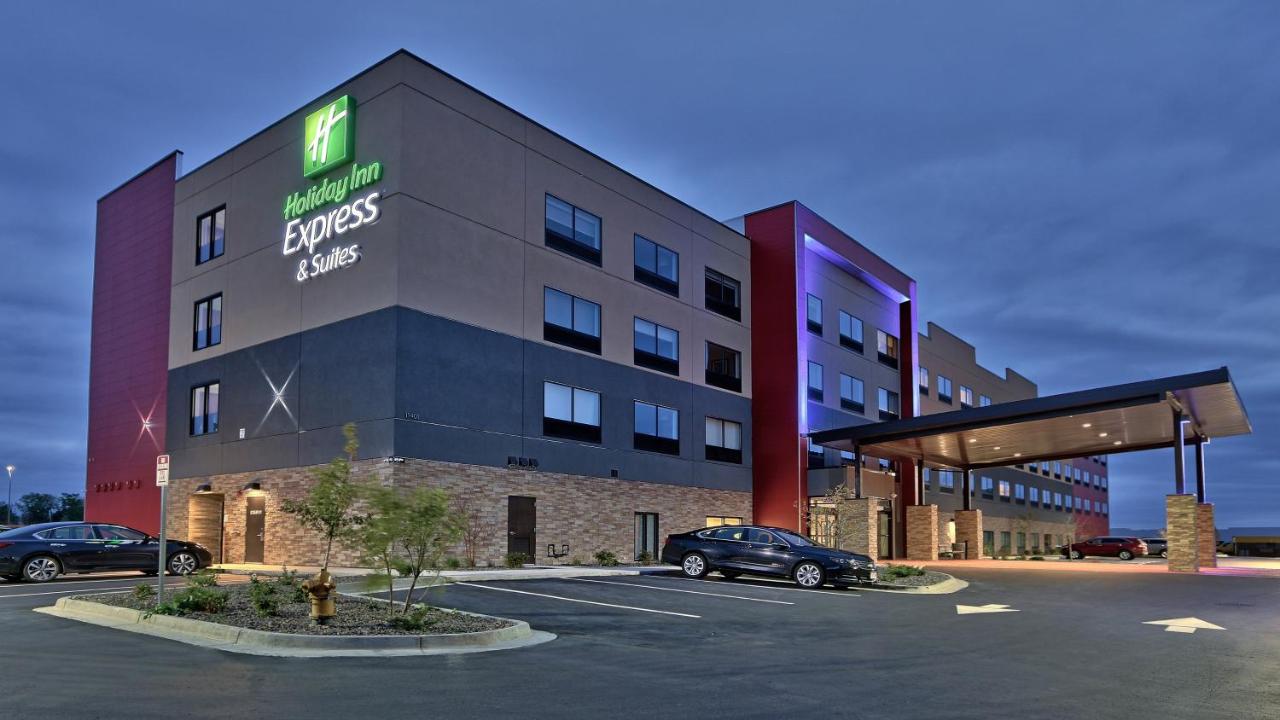 holiday inn express in broomfield