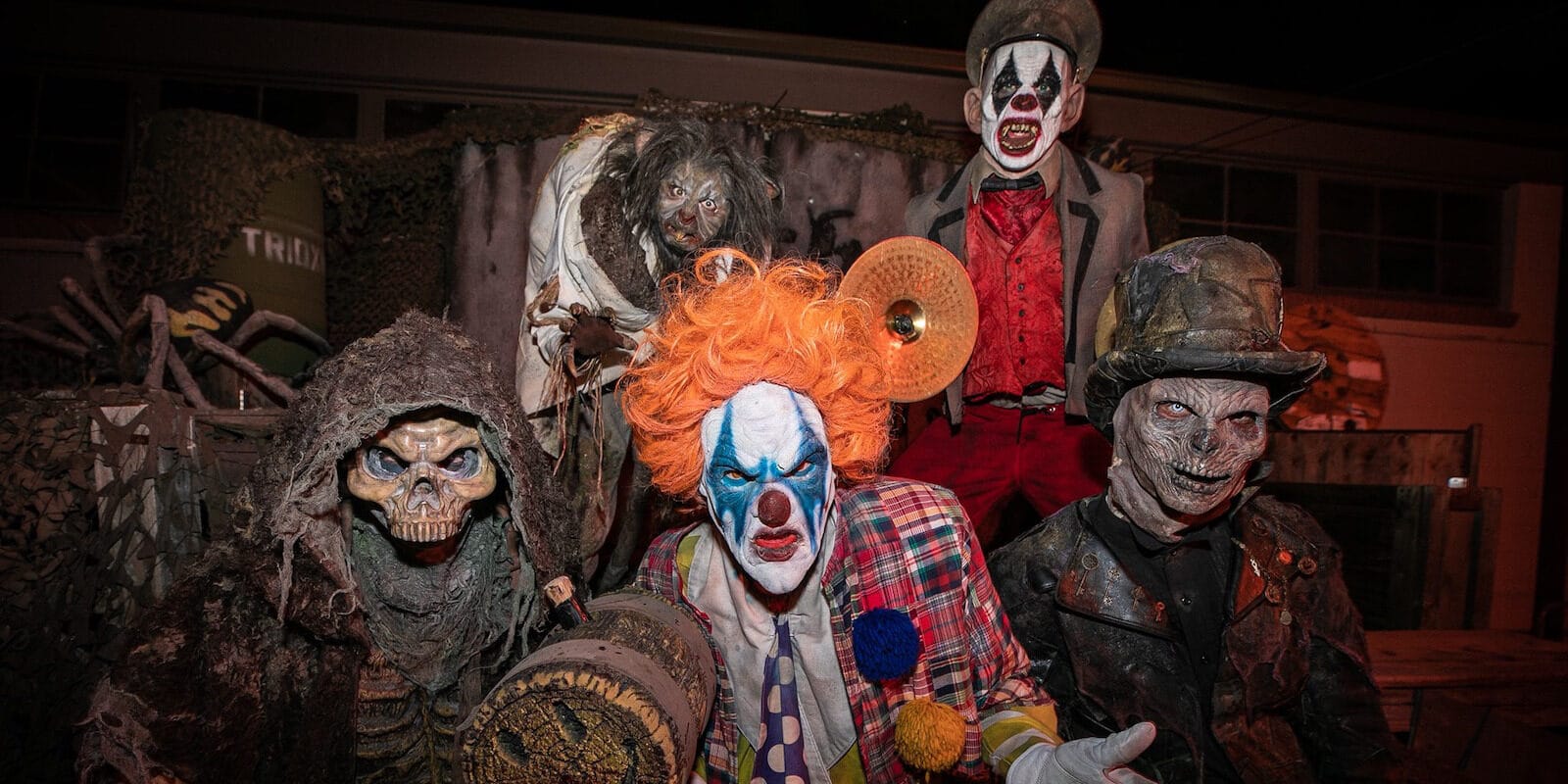 Image of clowns at The 13th Floor Haunted House in Denver, Colorado