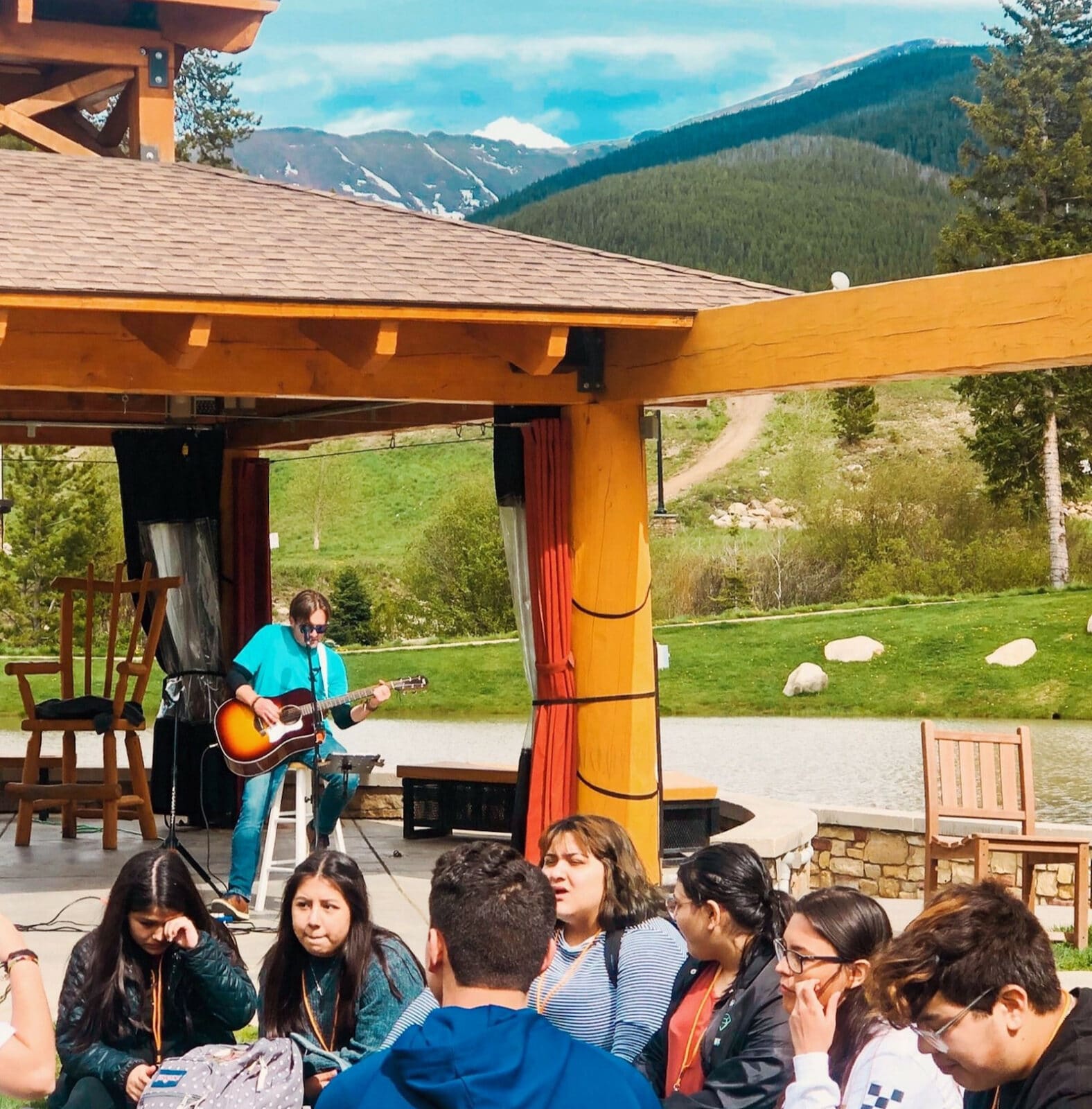 Image of a musician playing in Winter Park, Colorado