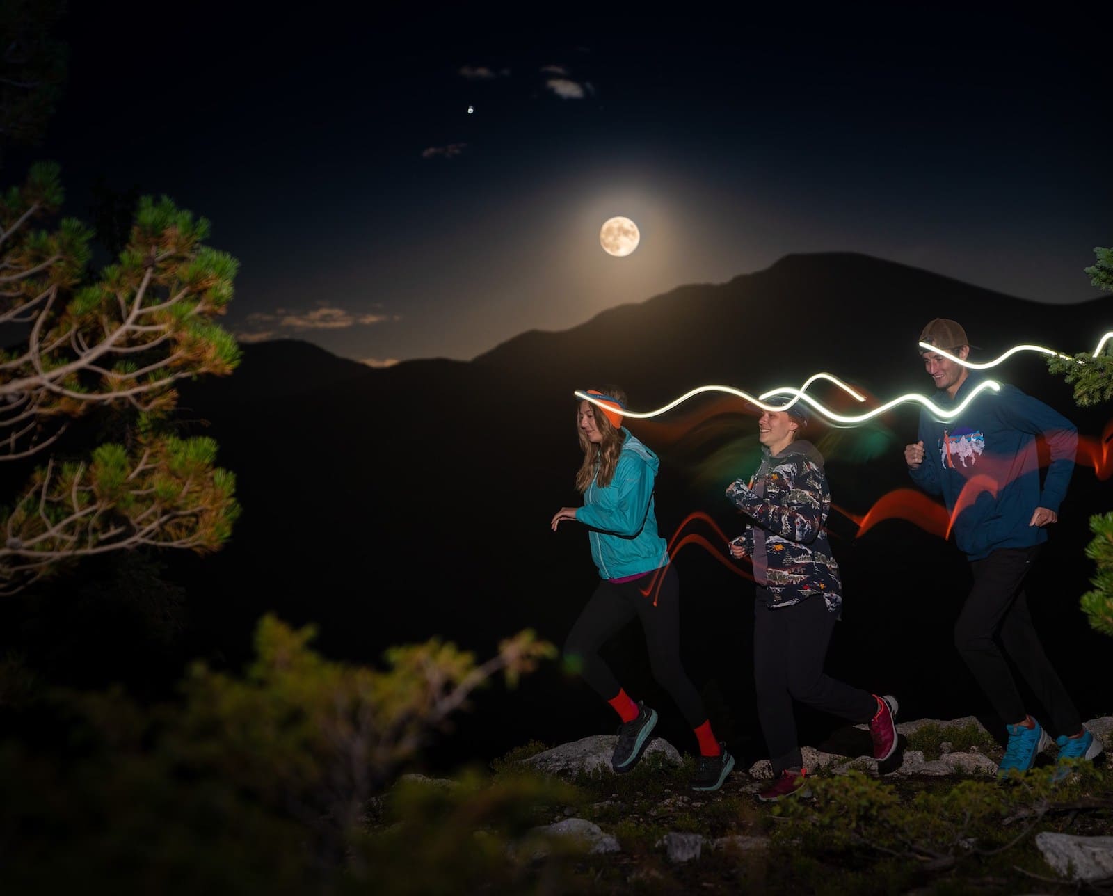 Image of people on the Full Moon Run in Winter Park, Colorado