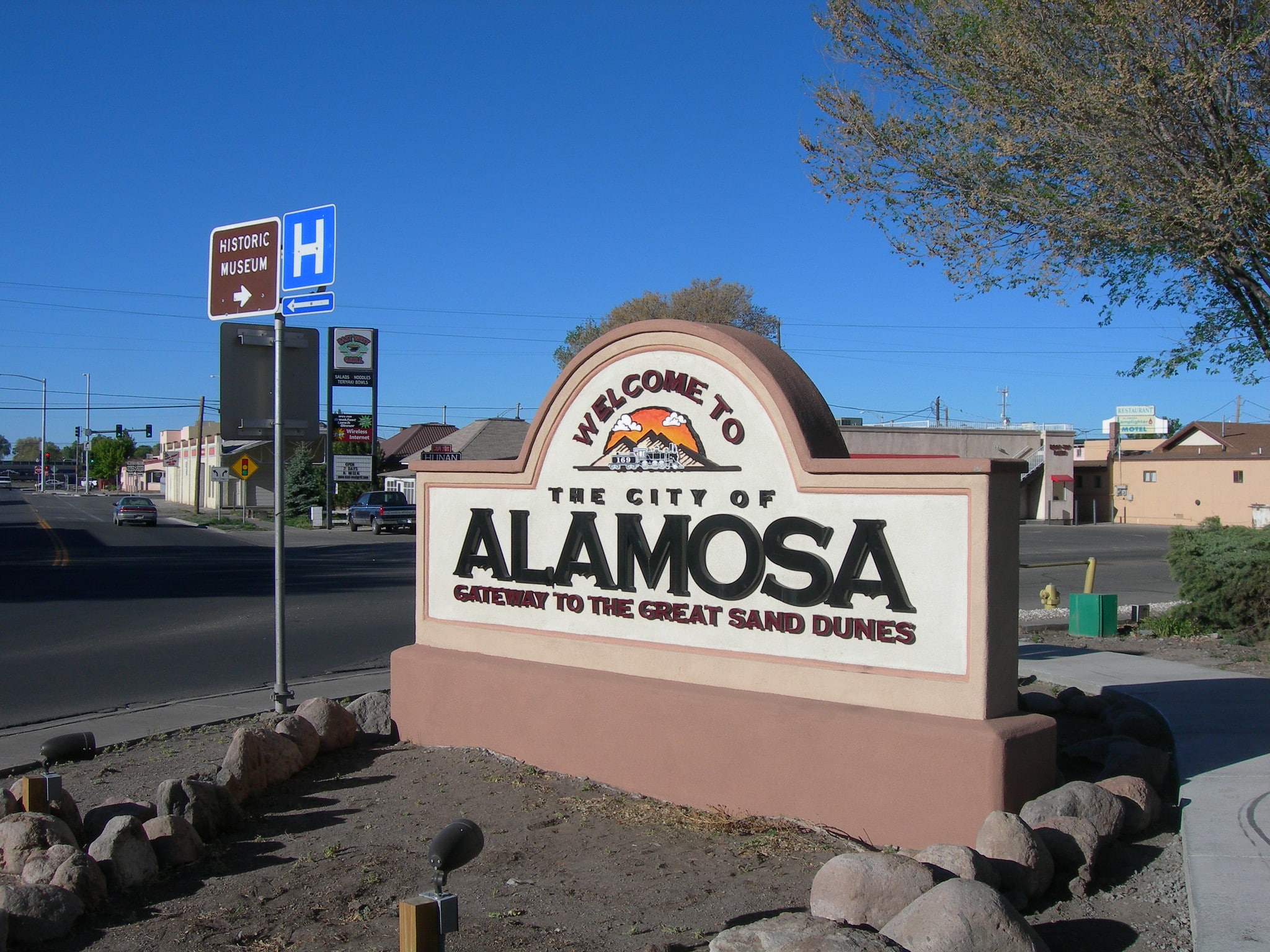 city of alamosa sign