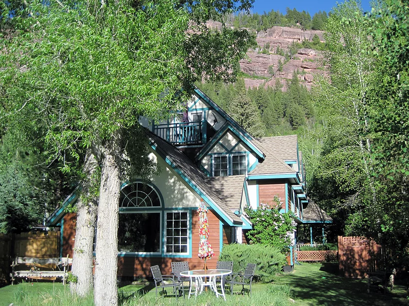 crystal dreams bed and breakfast