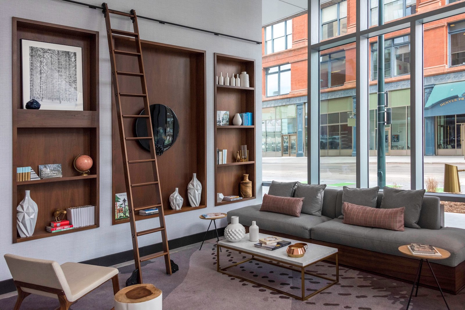 Image of the lobby at Le Meridien in Denver, Colorado