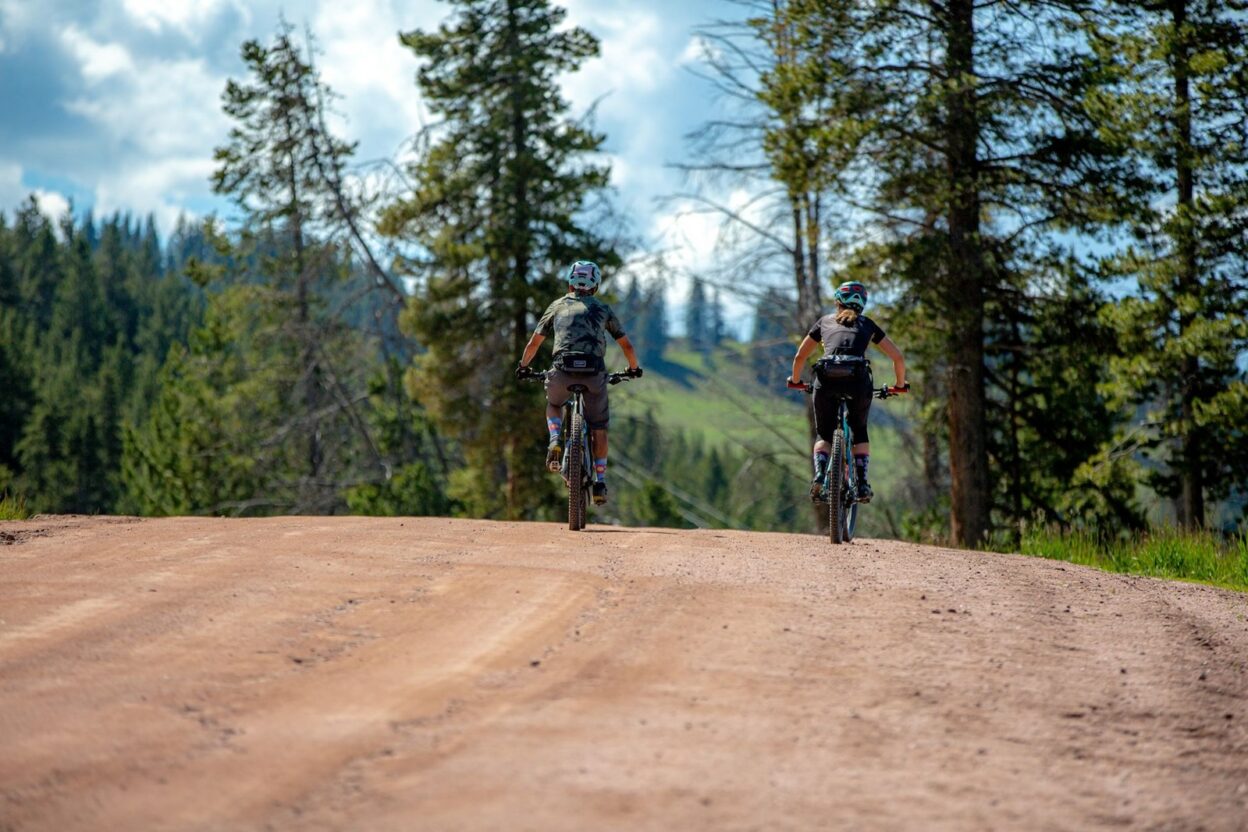 13 Best Downhill Bike Parks in Colorado