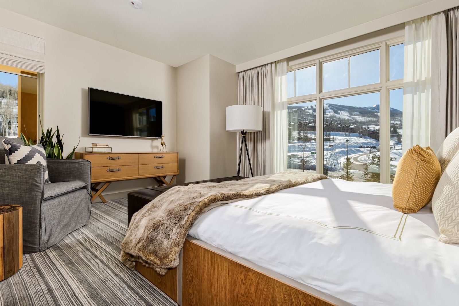 Image of a three-bedroom penthouse at Viceroy in Snowmass, CO