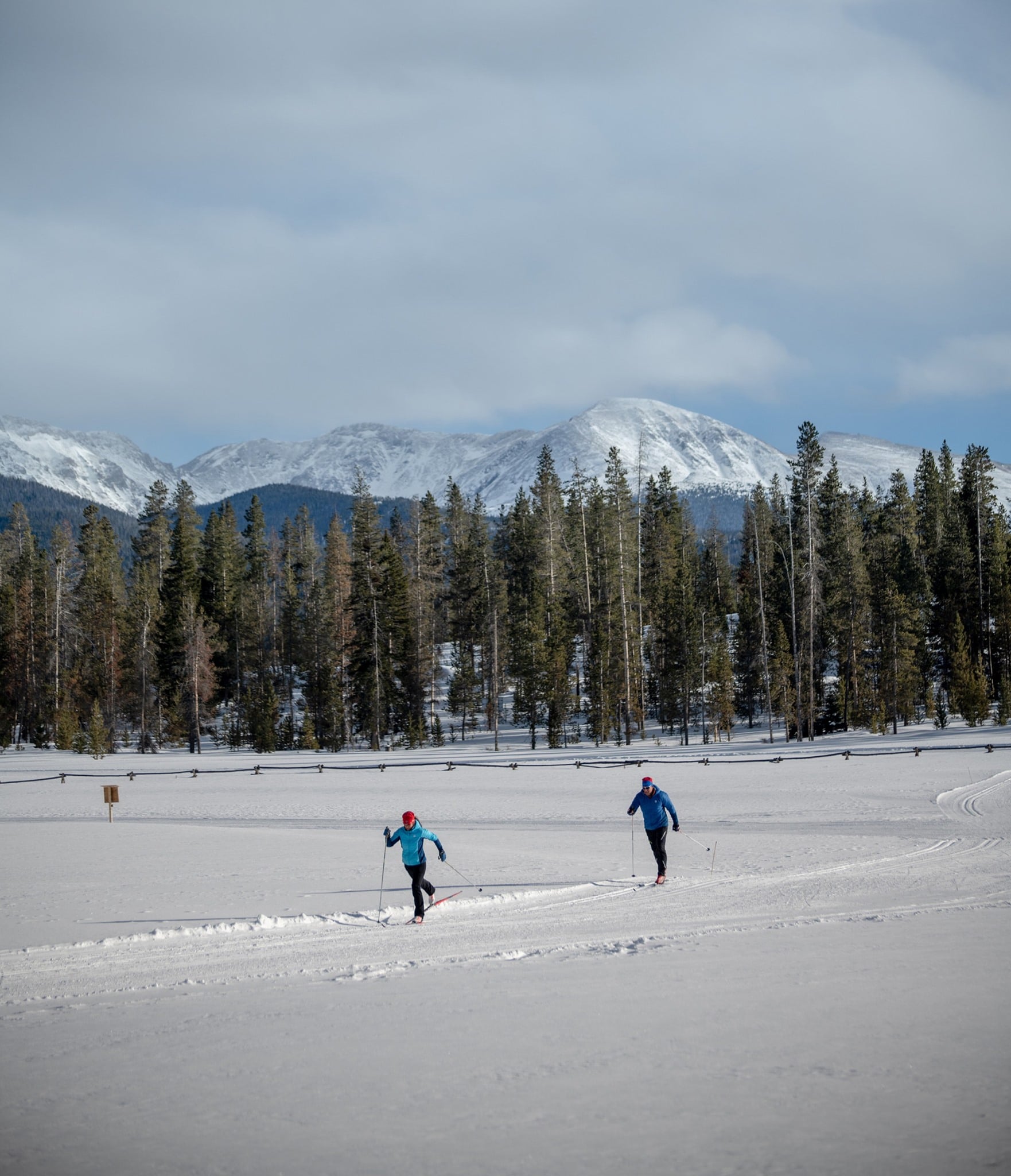 nordic skiing at Devil's Thumb ranch