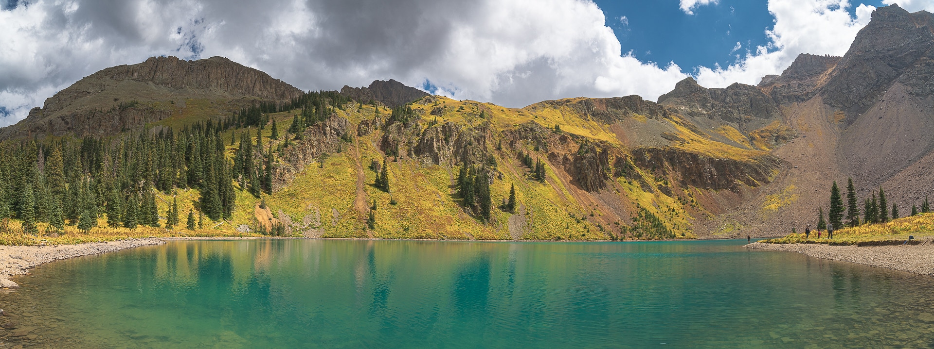 lower blue lake along the blue lakes trail