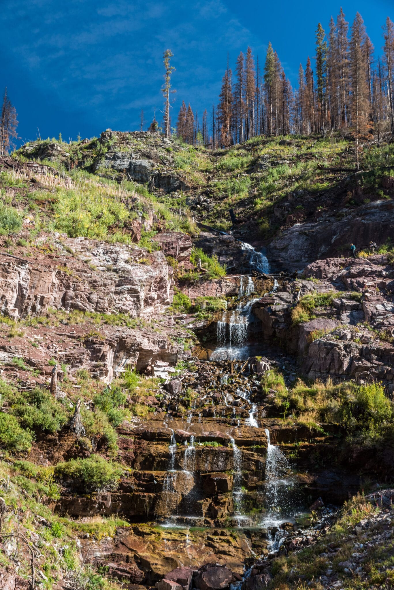 waterfall on the way to ice lakes trail