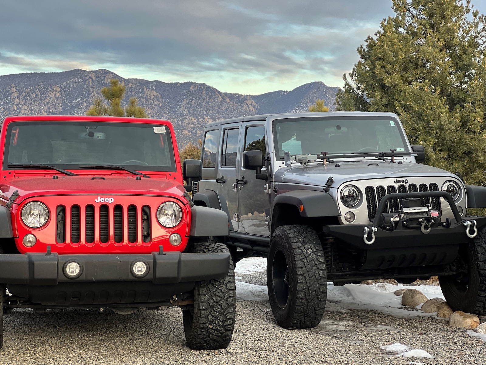 Image of Collegiate Peaks Off-Road red and silver Jeeps in Buena Vista, Colorado