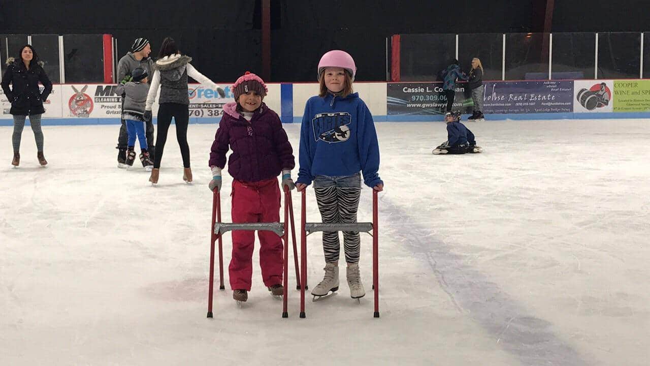 Image of kids at the Glenwood Springs Community Center Ice Rink in Colorado