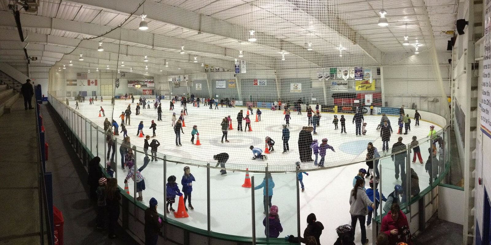 Image of people skating at Noco Ice Center in Fort Collins, Colorado