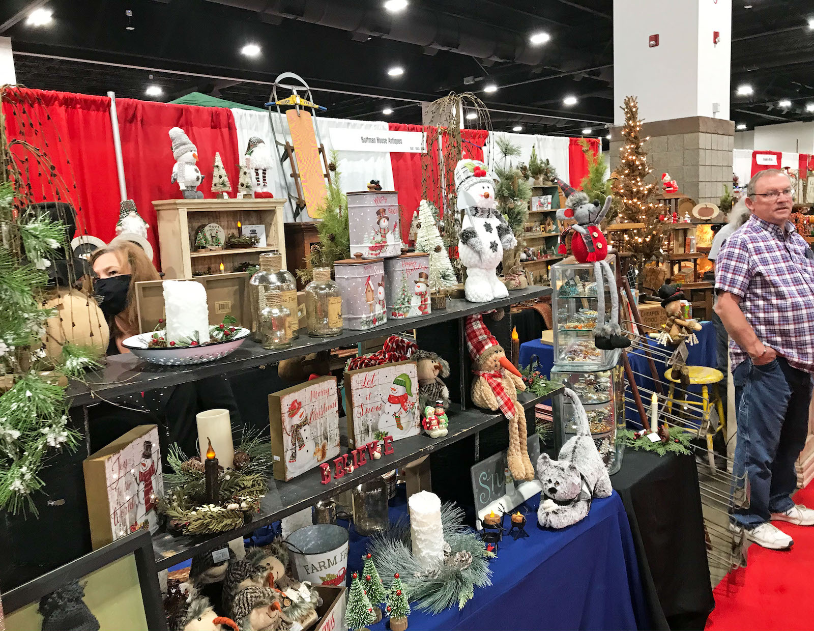 Image of the Denver Colorado Country Christmas Gift Show