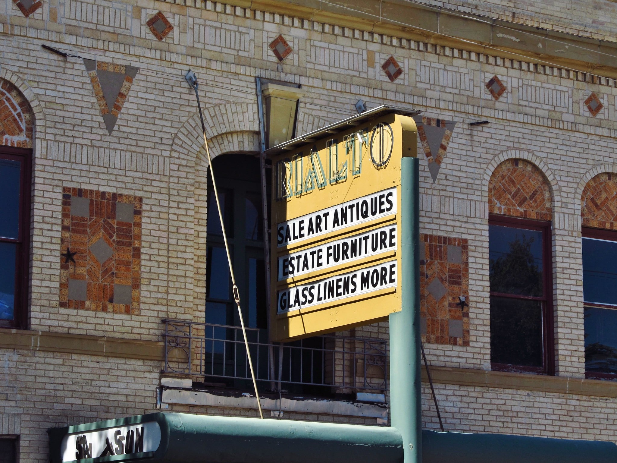 Sign for Rialto Antique shop