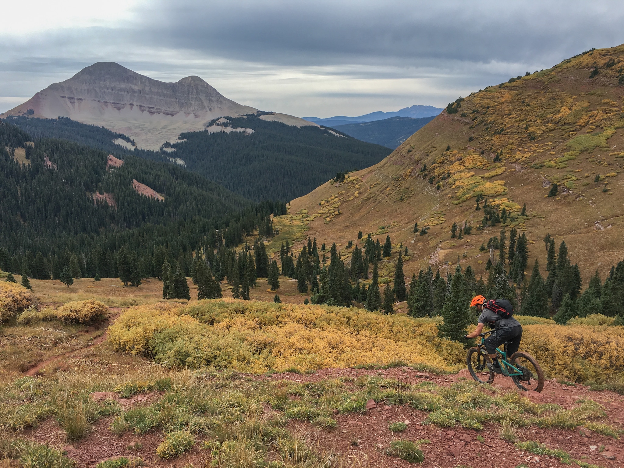 A mountain biker enjoying the trails near Engineer Mountain.