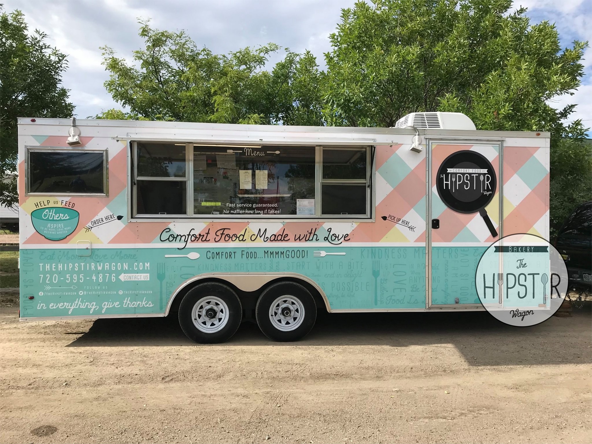 Green and pink food truck
