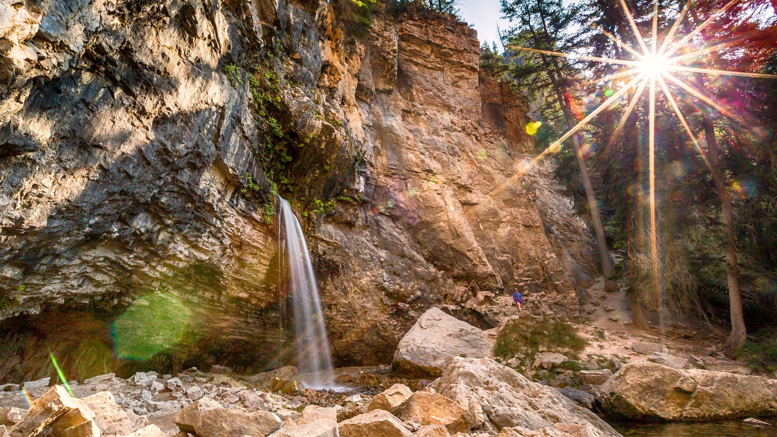 Hanging Lake trail in White River National Forest, Eagle, Colorado