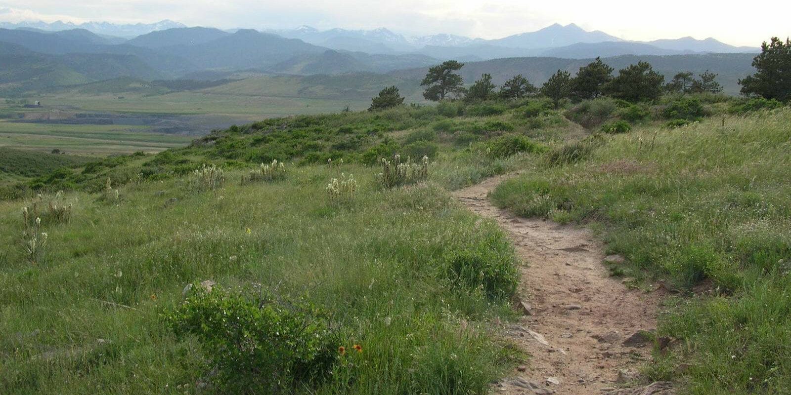 Image of the Eagle Wind Trail at the Jon Stewart Preserve at Rabbit Mountain in Boulder, Colorado