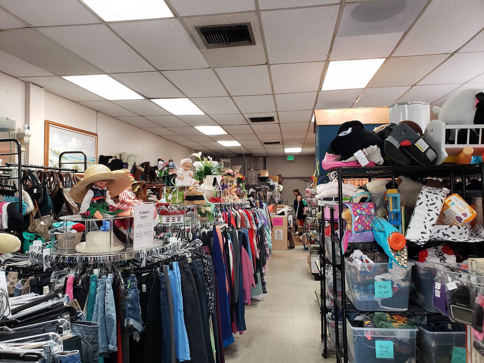 Image of items at 2nd Time Around Thrift in Aurora, Colorado