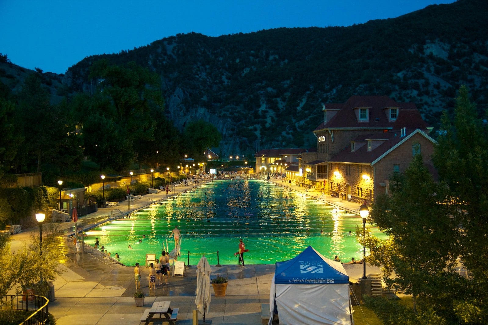 Glenwood Hot Springs Pool, Colorado