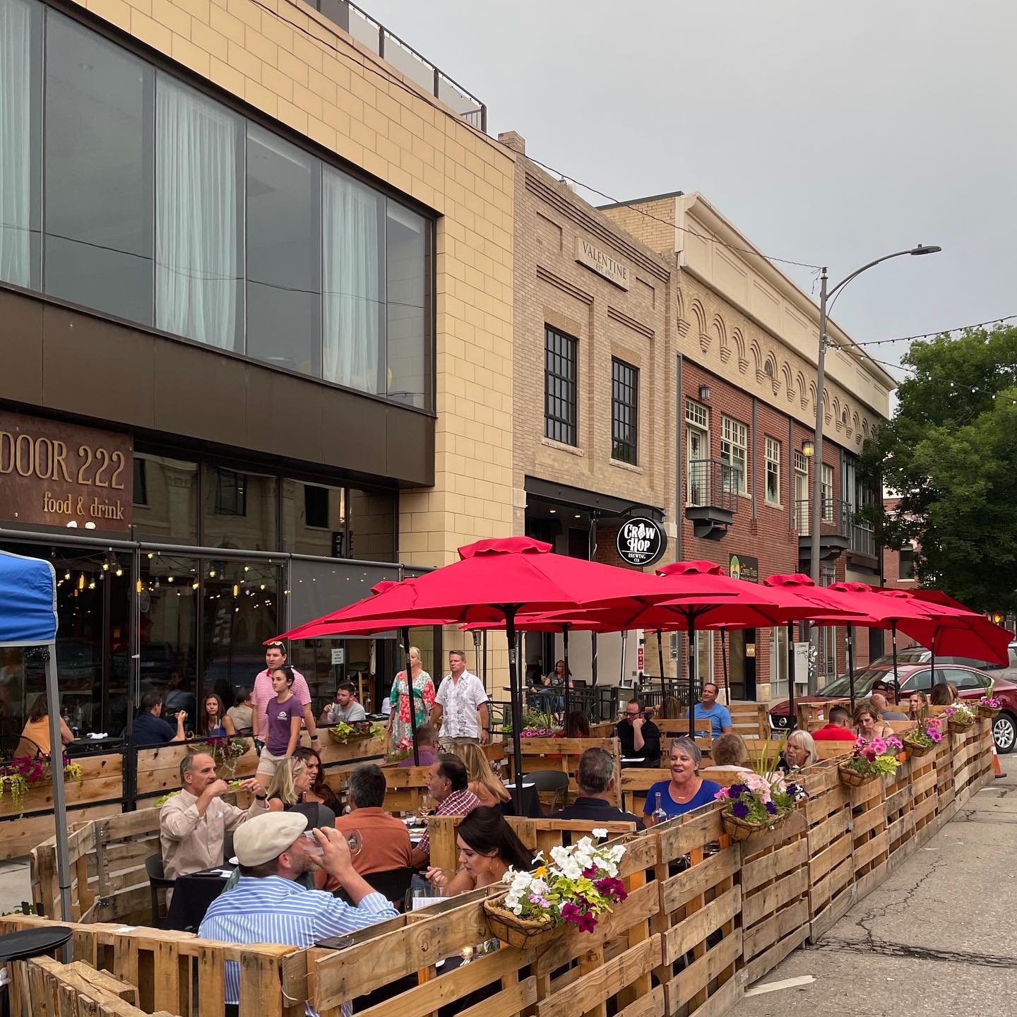 outdoor patio at restaurant