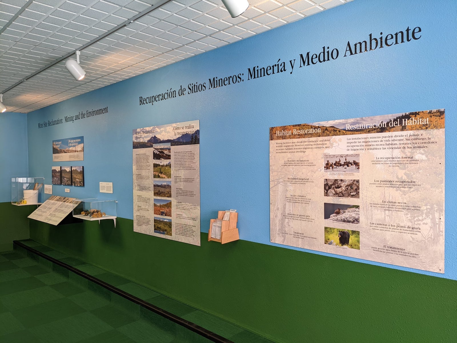 Image of a bilingual exhibit at the National Mining Hall of Fame and Museum in Leadville, Colorado