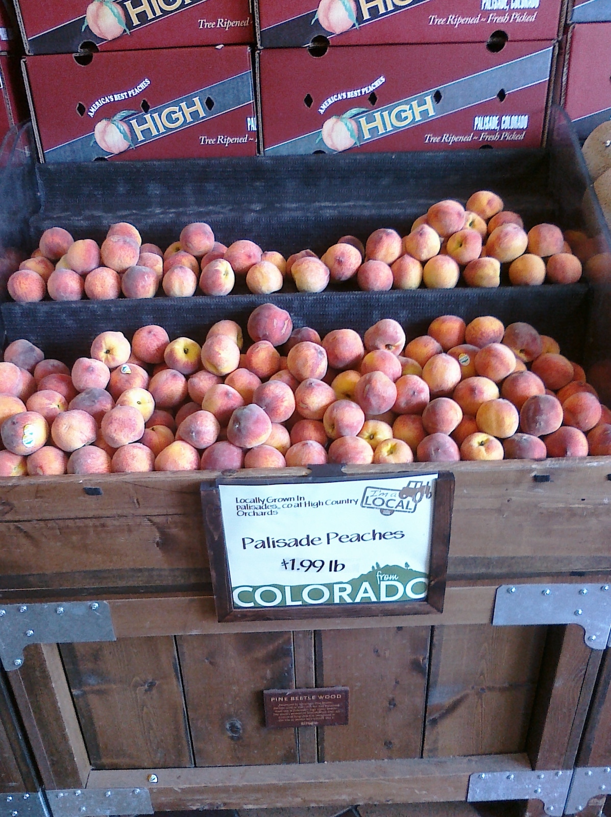 Palisade peaches for sale at store