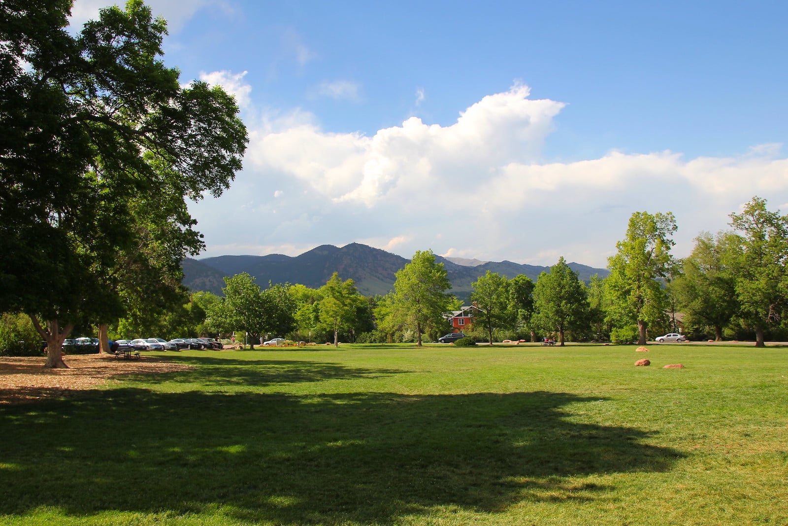 Image of the meadow at the Chautauqua Dining Hall in Boulder, Colorado