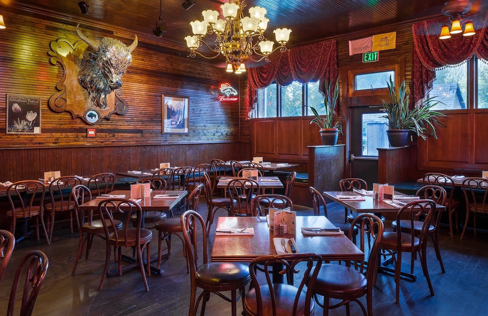 Image of dining tables at the Wooden Nickel in Crested Butte, Colorado