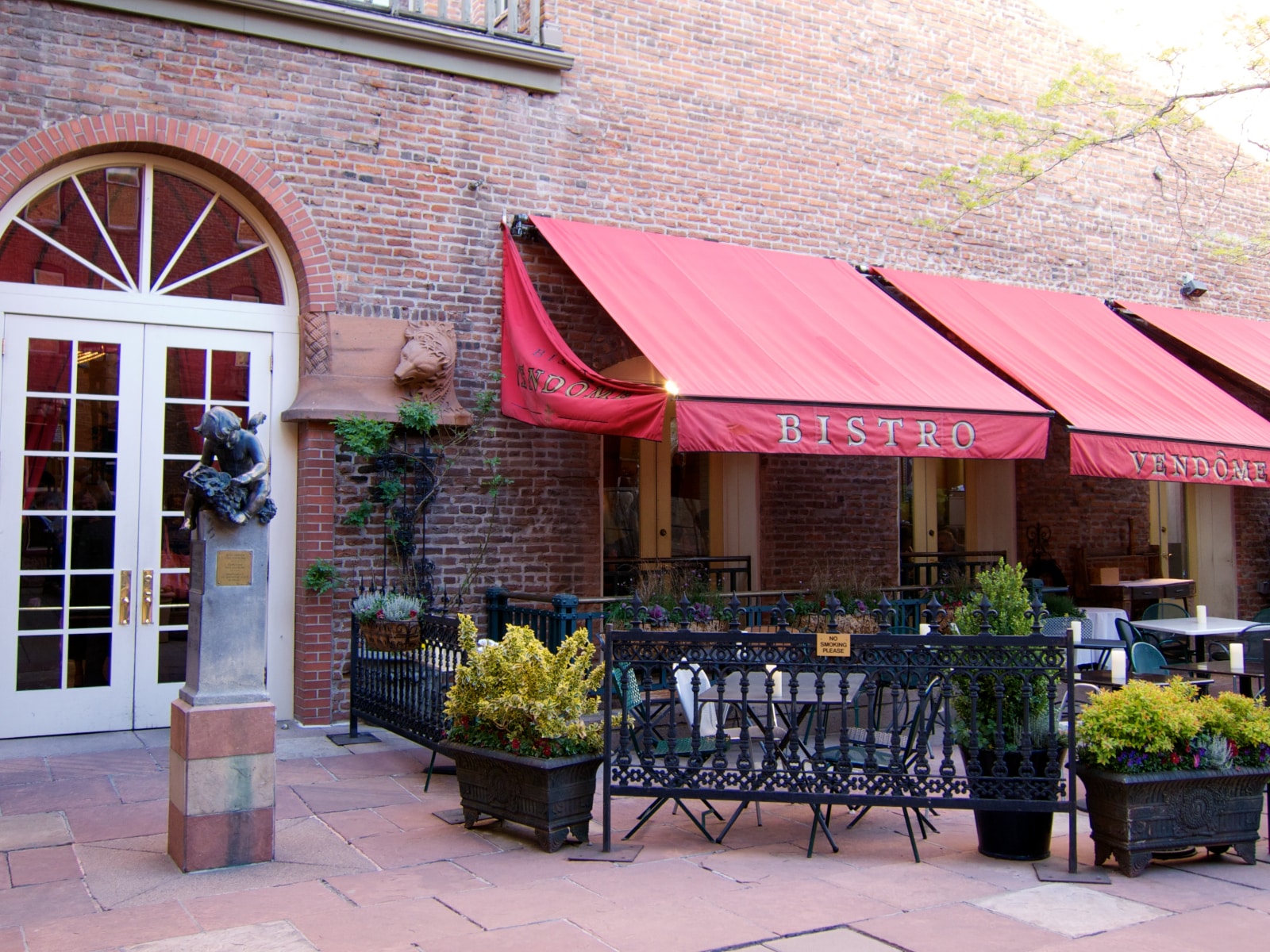 Exterior of the Bistro Vendome, Larimer Square, Downtown Denver, Colorado