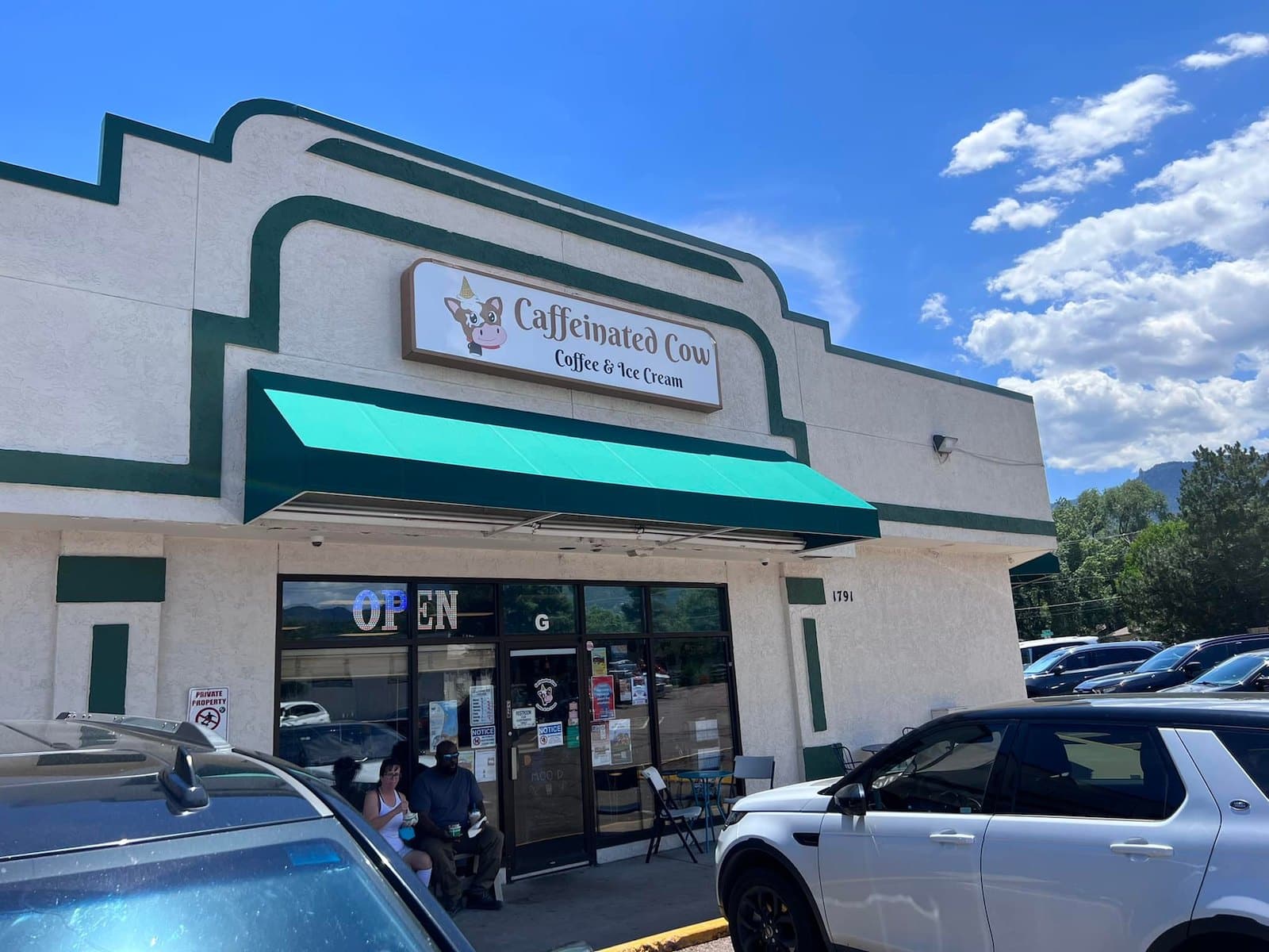 Image of the Caffeinated Cow Coffee and Ice Cream shop in Colorado Springs, CO