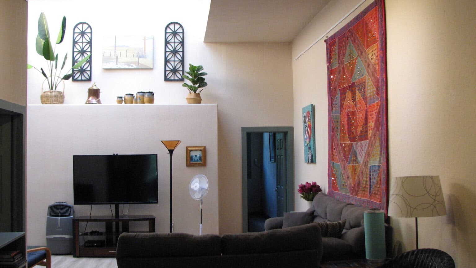 The Parkside Art Gallery & Café La Veta, CO Vacation Rental
