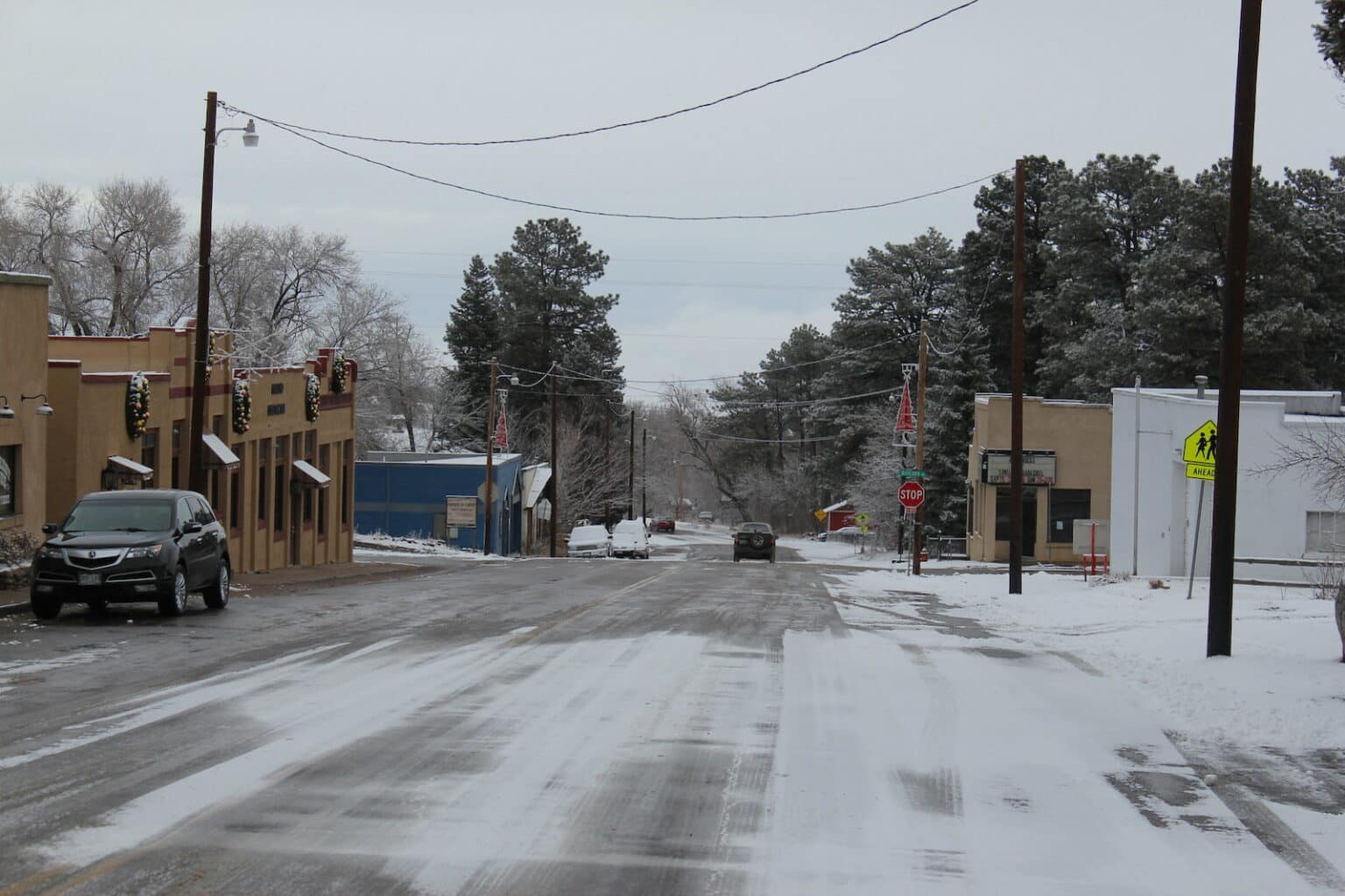Average Snowfall in Colorado Cities By Month