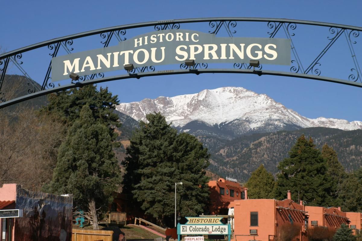 Historic Manitou Springs arch