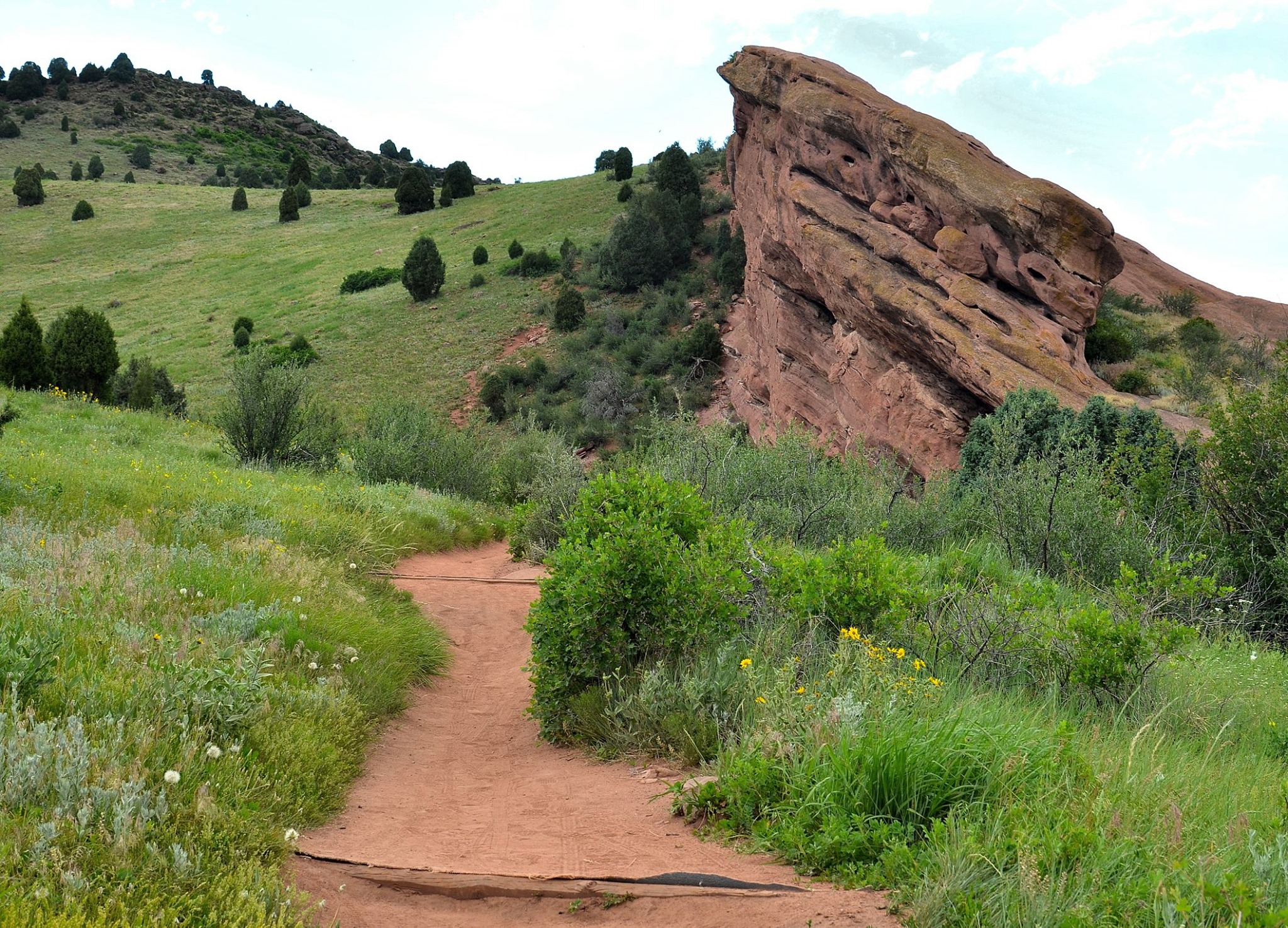 Red dirt hiking trail at Red Rocks Amphitheatre and Park