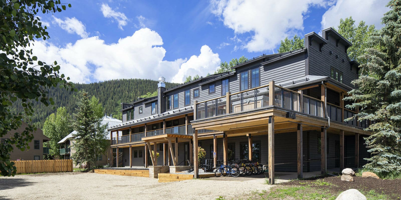 Hotel exterior of Vaquera House Crested Butte CO