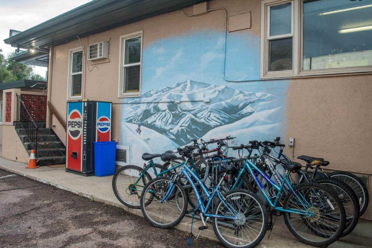 ColoRADo Adventure Hostel, Colorado Springs