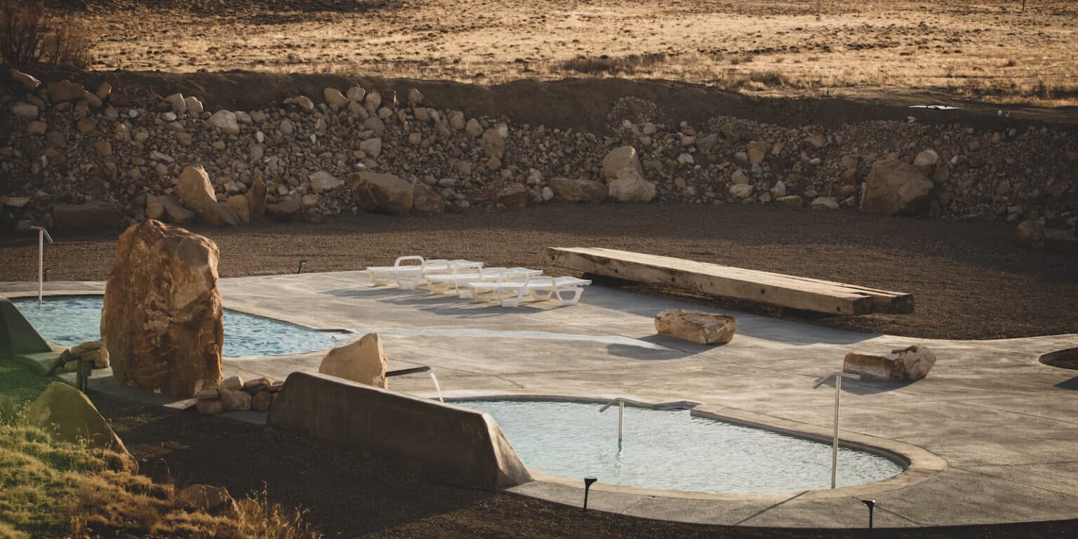 Desert Reef Hot Springs Florence, CO SemiPrivate Resort