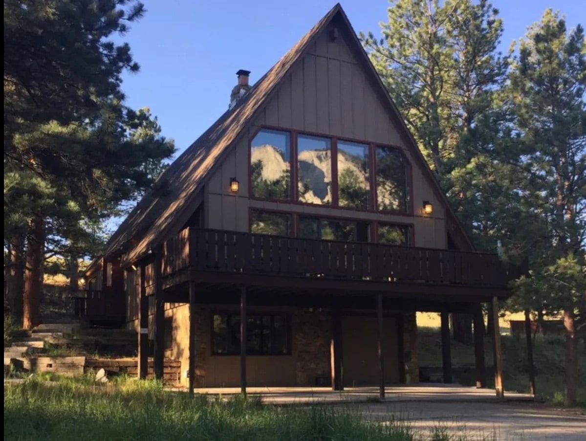 Cabin rental at Aqua Hot Spring Nathrop CO