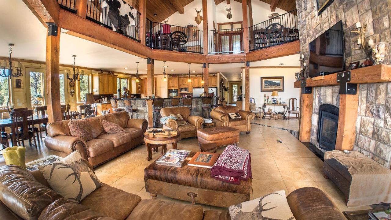 Big living room at the Elktrace Bed and Breakfast in Pagosa Springs, Colorado