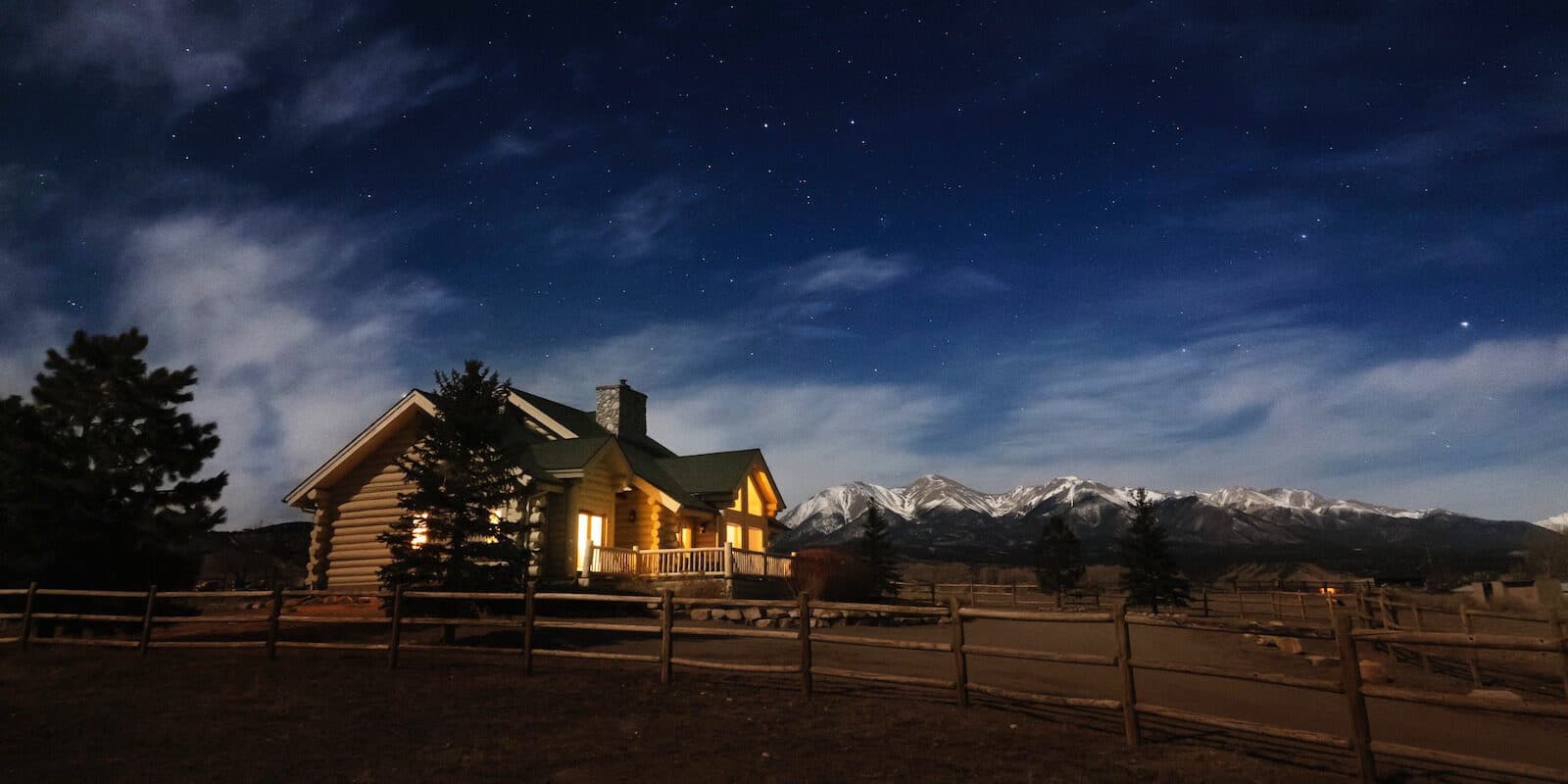 nighttime view of the starts from Moonlight Acres Vacation Rental Salida CO