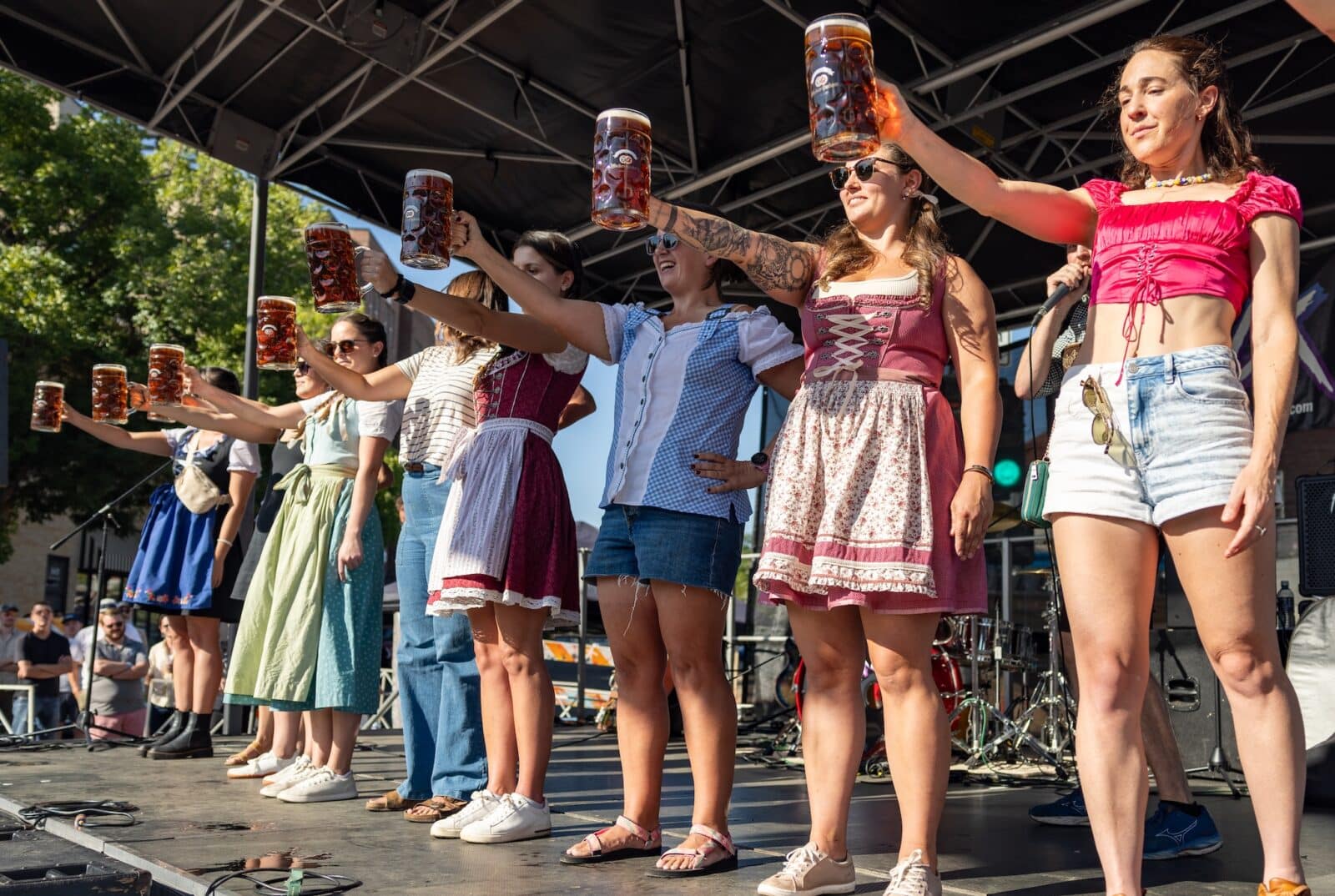 women compete in stein hoisting at Highlands Oktoberfest