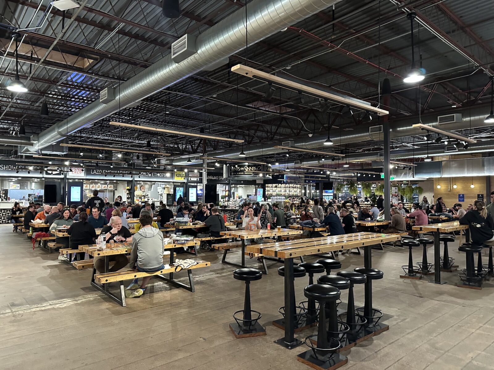 Edgewater Public Market